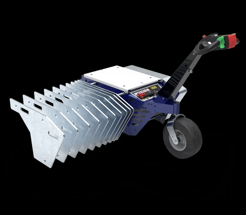 Powered tug fitted with removable metal ballast plates